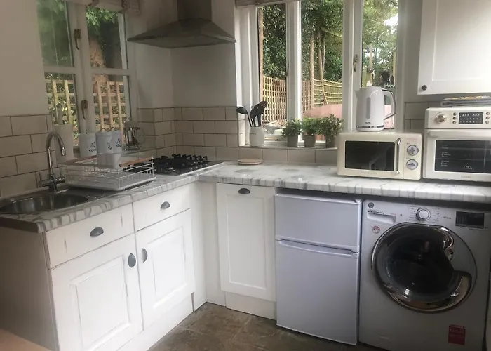 Olli'S Cottage-Terrace & Jacuzzi Optional