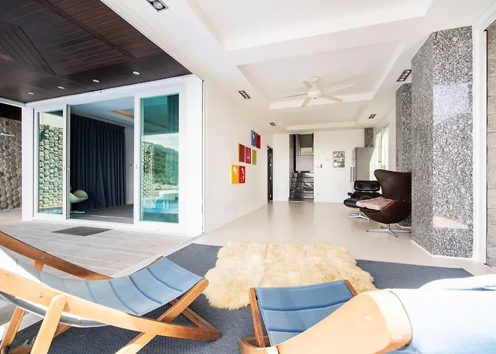 Patong Villa3：四卧精装独栋海景泳池别墅