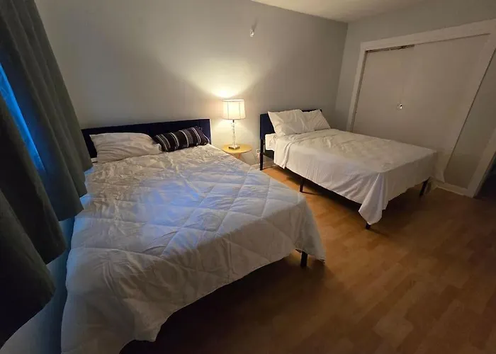 3 Bedroom Home Away From Home