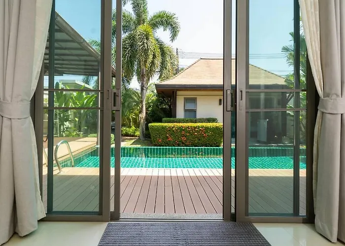 3 Bedrooms Private Villa With Garden Rawai