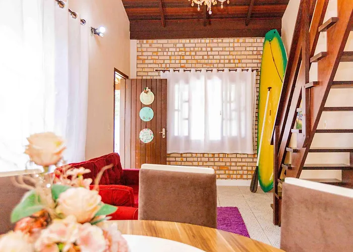 Casa com lareira e a 450 metros da praia QZ7460