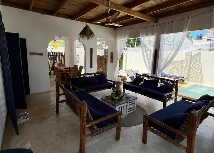 Villa64 - Afrikanische Villa Mit Pool