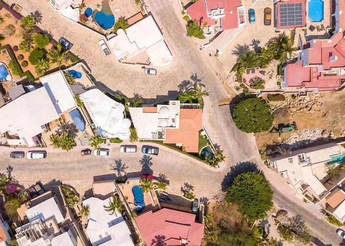 Villa Cola De Ballena In Exclusive El Pedregal At Cabo'S Downtown