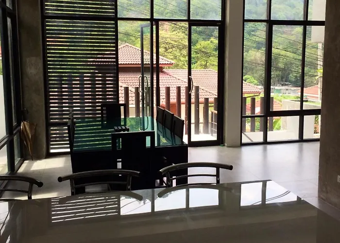 Villa Loma & Patong 7 Chambres