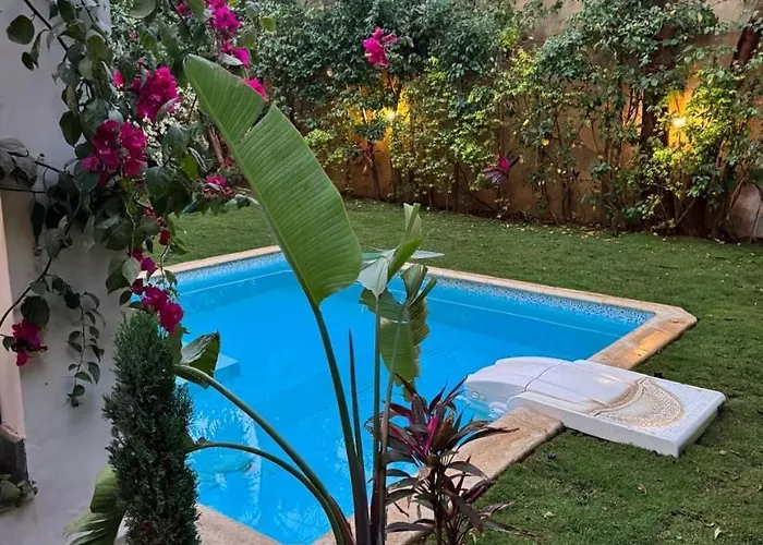 Luxury 4Br New Cairo Villa With Pool & Stylish Living - Family Only