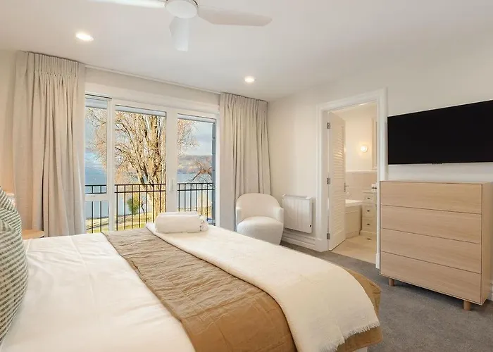 Esplanade Villa 16