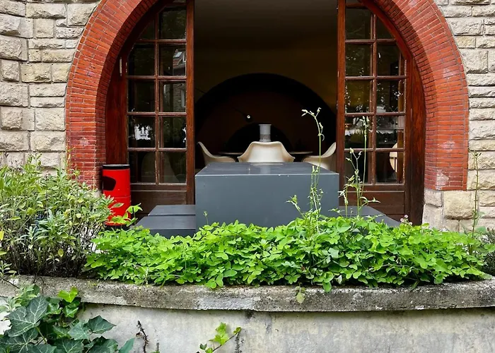 Country House In Paris!