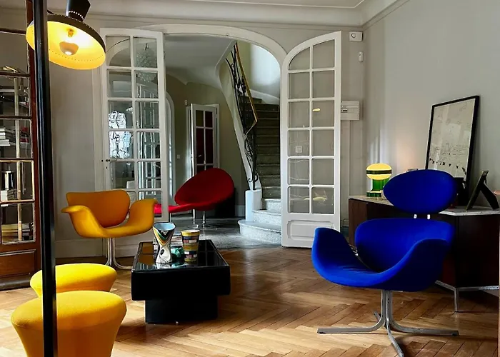 Country House In Paris!