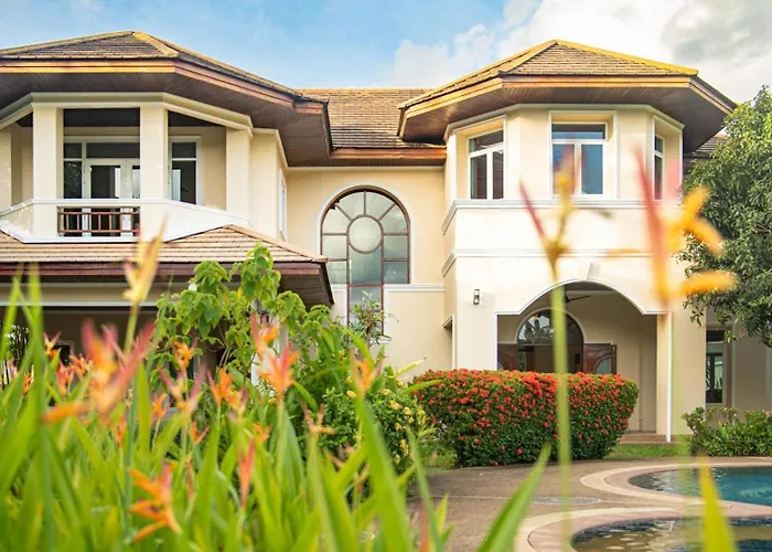 7 Bedroom Pool Villa In Kathu