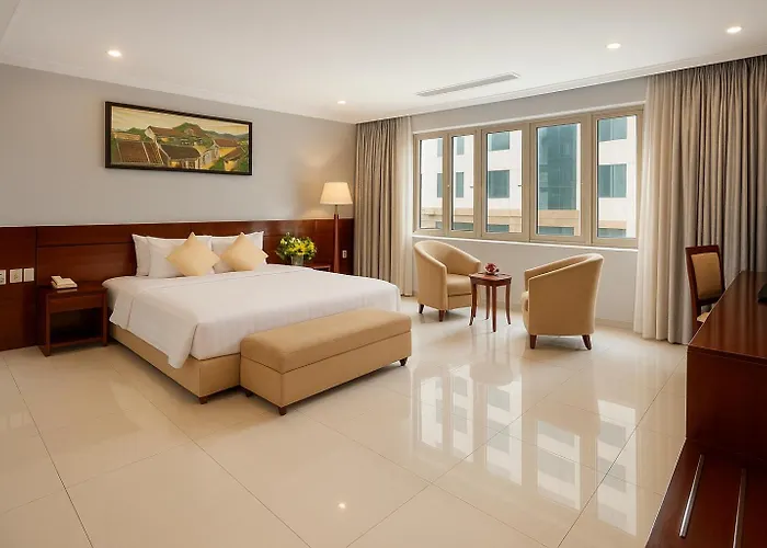 White Lotus Hotel Saigon