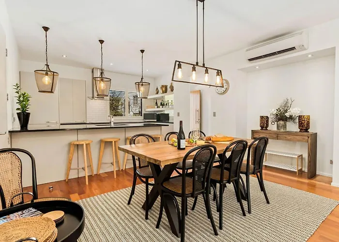 Central Queenstown 3 Bed Villa