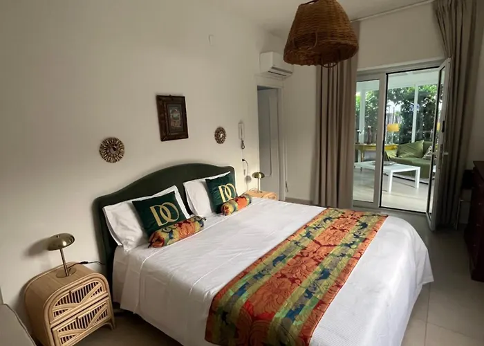 Domus Orestea Luxury Suites