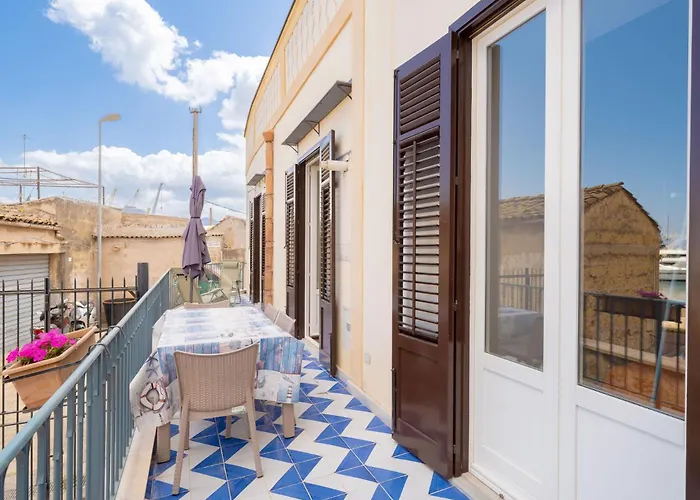 Apartment In Villa Storica Lanterna Sul Mare Palermo