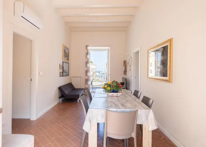 Apartment In Villa Storica Lanterna Sul Mare Palermo