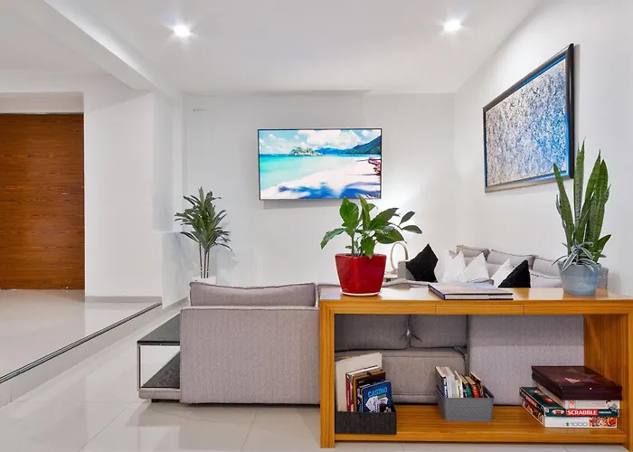 4 Bedroom Luxury Villa With Private Pool